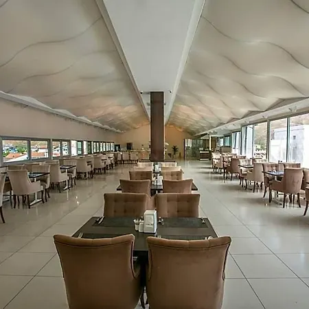 Arbatt Marmaris トゥルンチュ