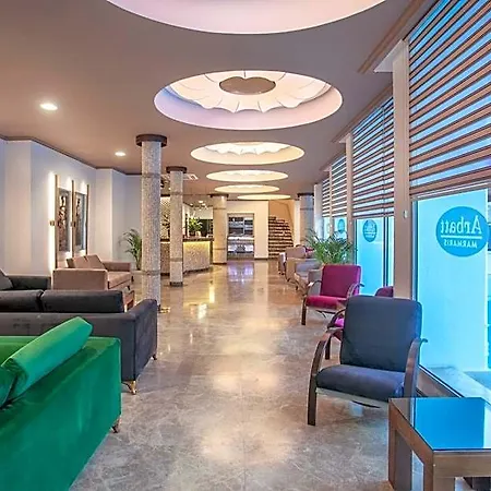 ホテル Arbatt Marmaris