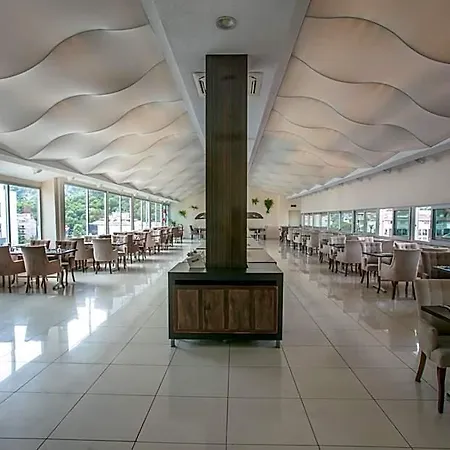 ホテル Arbatt Marmaris 4*
